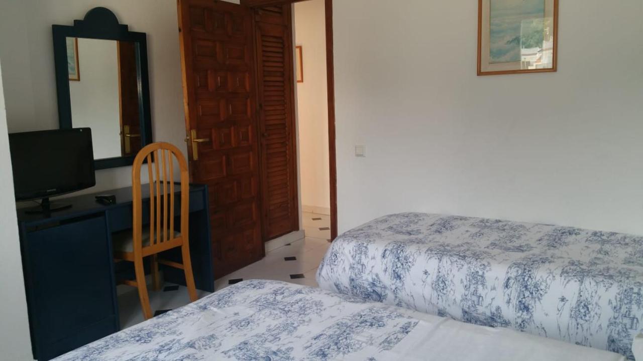 Es Grop Apartments Портинакс Екстериор снимка